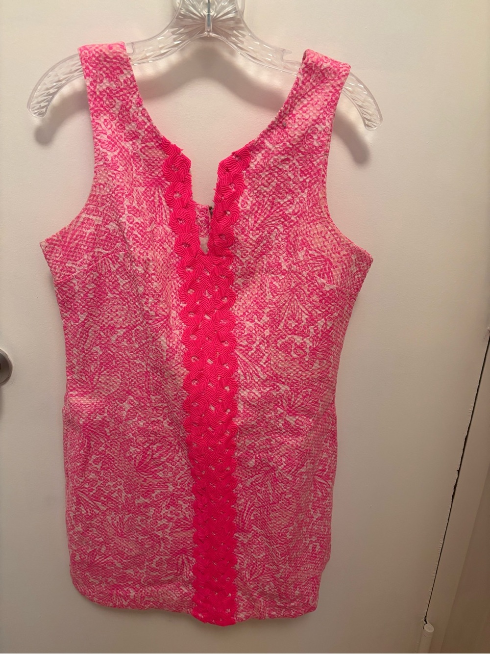 Lilly Pulitzer Pink & White Sleeveless Sheath Dress with Decorative Center Trim